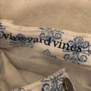 Girls size 10 Vineyard Vines snowflake jeans